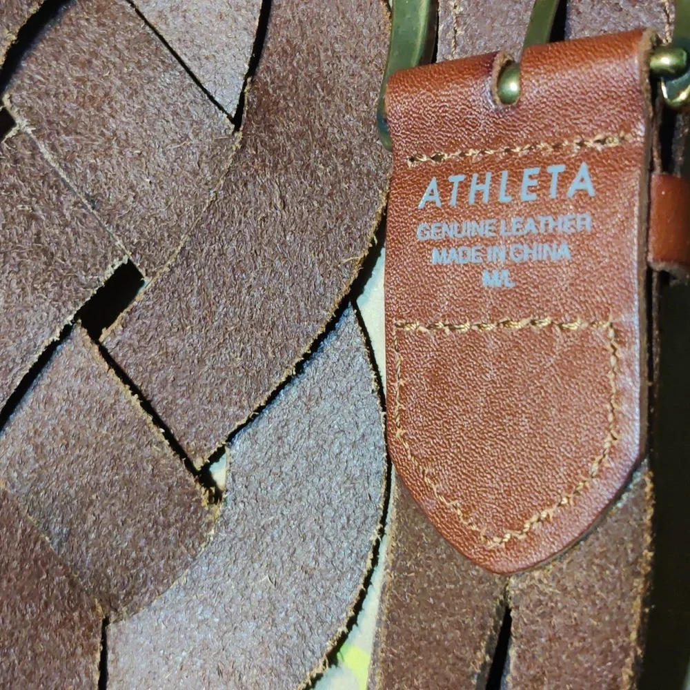 Athleta Women's Leather Belt Size M/L
